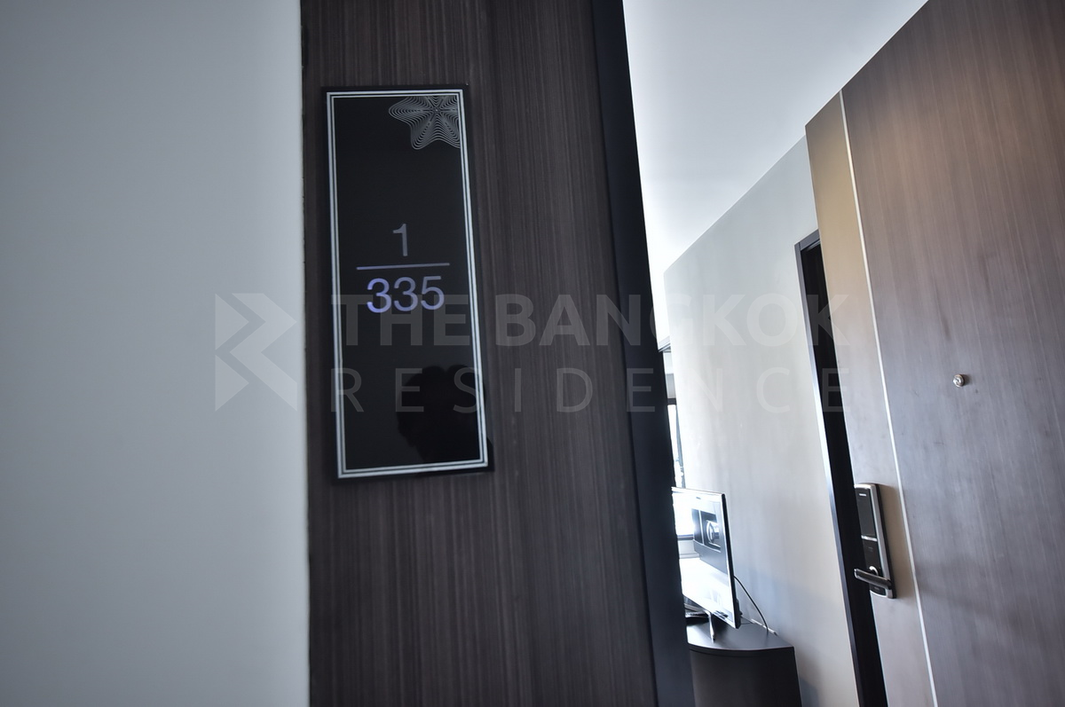 picture Rare Unit, Good Price RHYTHM Sukhumvit 44/1 near BTS Phra Khanong - 9/10