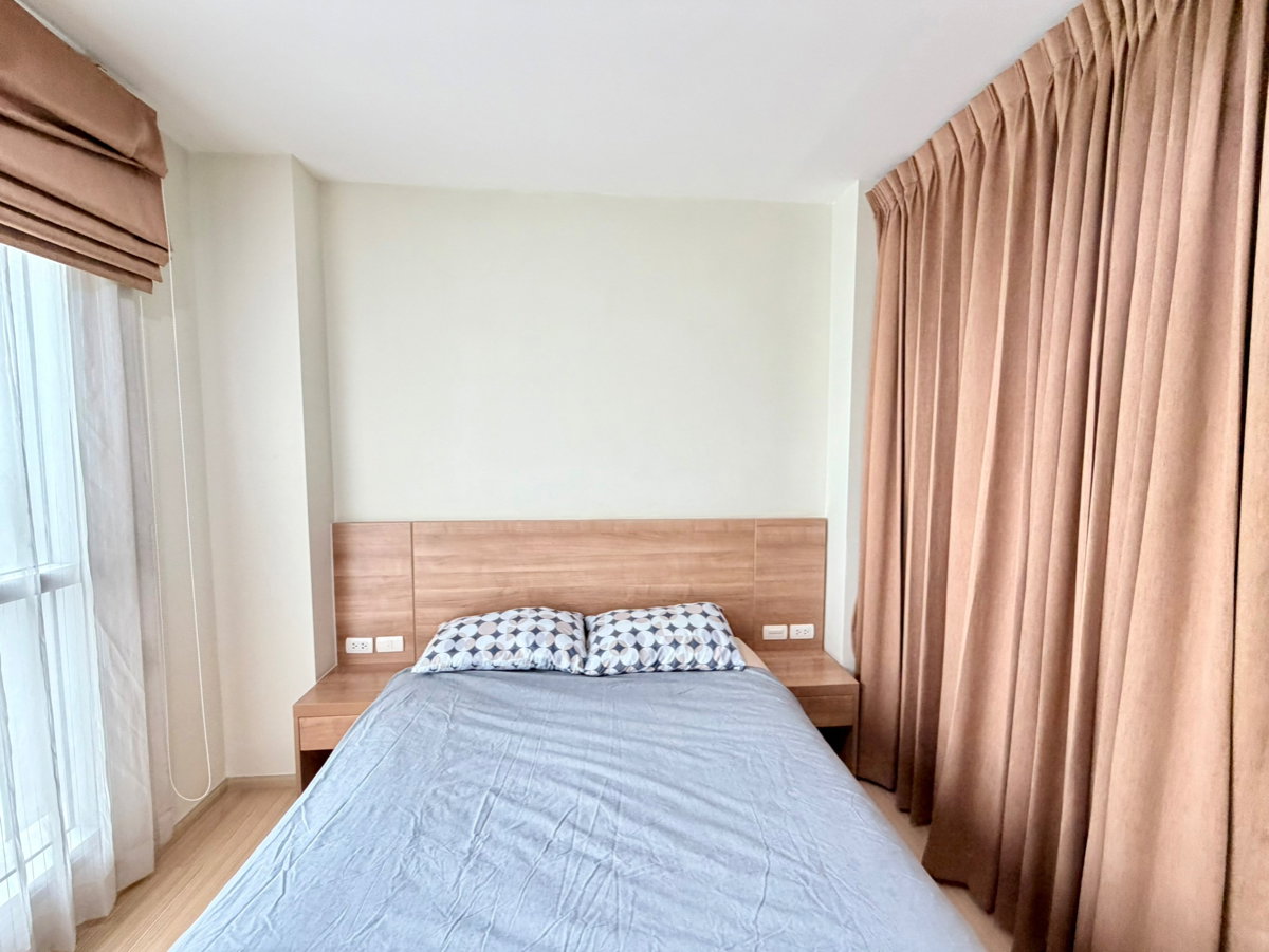 picture For Rent❗️" 𝐑𝐡𝐲𝐭𝐡𝐦 𝐑𝐚𝐭𝐜𝐡𝐚𝐝𝐚-𝐇𝐮𝐚𝐢𝐤𝐡𝐰𝐚𝐧𝐠 " 1 Bedroom 1 Bathroom Size 36 Sq.m. Near : MRT-Huaikhwang - 4/11