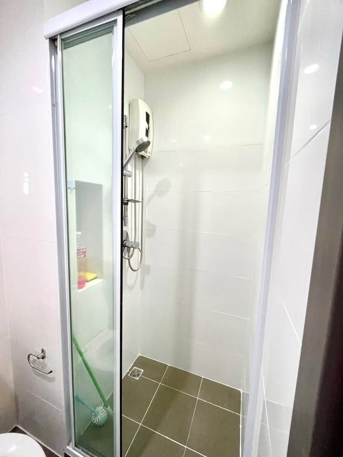 picture 🟪🟦🟩🟨🟧  For Rent The Base Park East Sukhumvit 77 🛎️🛎️ | 𝗟𝗶𝗻𝗲@: @𝗮𝘀𝘀𝗲𝘁𝘀𝗽𝗿𝗼 - 8/12