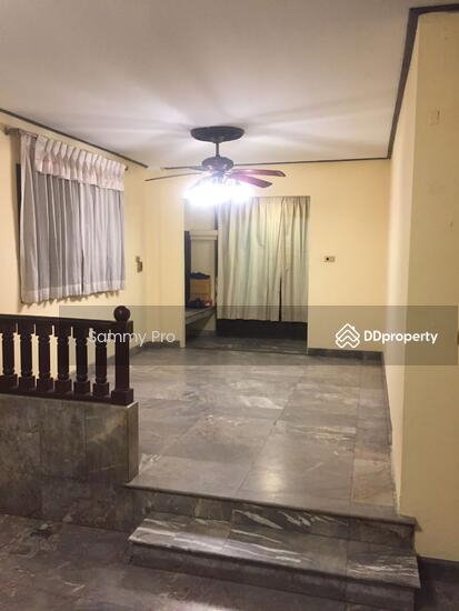 รูป ให้เช่าบ้านเดี่ยว ใกล้สถานีรถไฟฟ้าแบริ่ง กทม. - รูปที่ 4/6