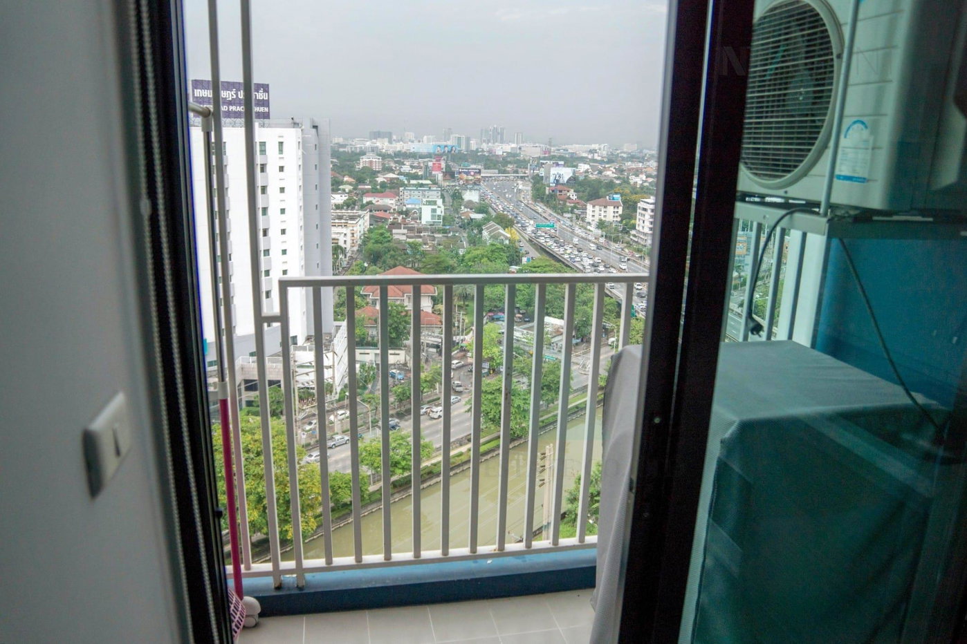 รูป 🎉 ขายคอนโด เดอะ นิช โมโน รัชวิภา อาคาร A ชั้น 17 1 ห้องนอน ขนาด 30.43 ตรม ใกล้ โรงพยาบาลเกษมราษฏร์ - รูปที่ 3/8