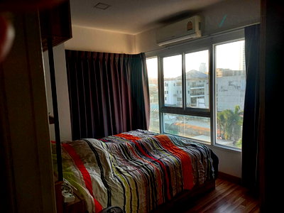 ขายคอนโด : 🔺 ขายคอนโด เดอะวันพลัส ดี หัวหมาก 12 อาคาร 1 ชั้น 5 2 ห้องนอน ขนาด 54 ตรม ใกล้ โรงเรียนการจัดการโรงแรมและการท่องเที่ยวนานาชาติ