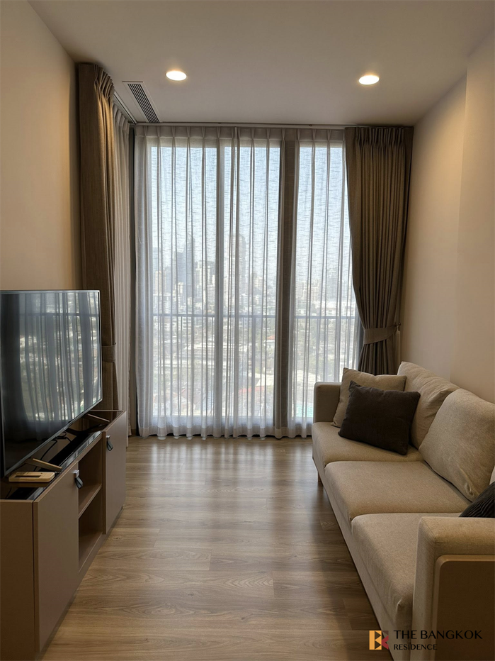 picture Oka Haus Sukhumvit 36 Book quickly before the room is gone!! - 8/9