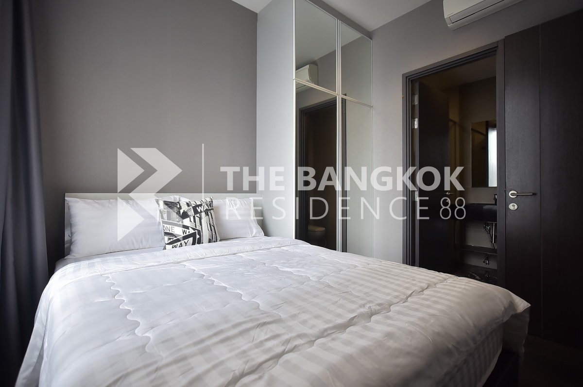 picture The Edge Sukhumvit 23 Surrounded by Facilities near BTS Asok - 1/10