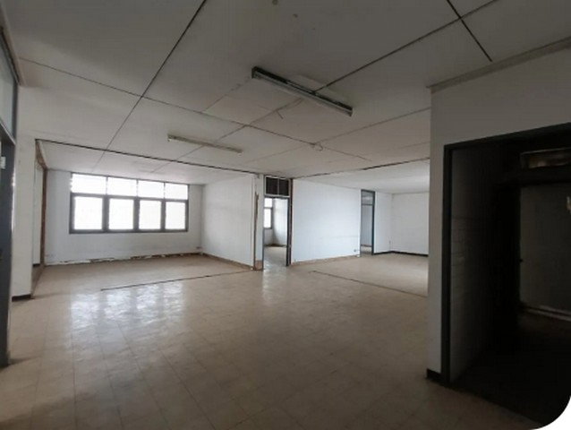 picture FOR SALE  OFFICE PROPERTY  17518000 BAHT. - 4/8