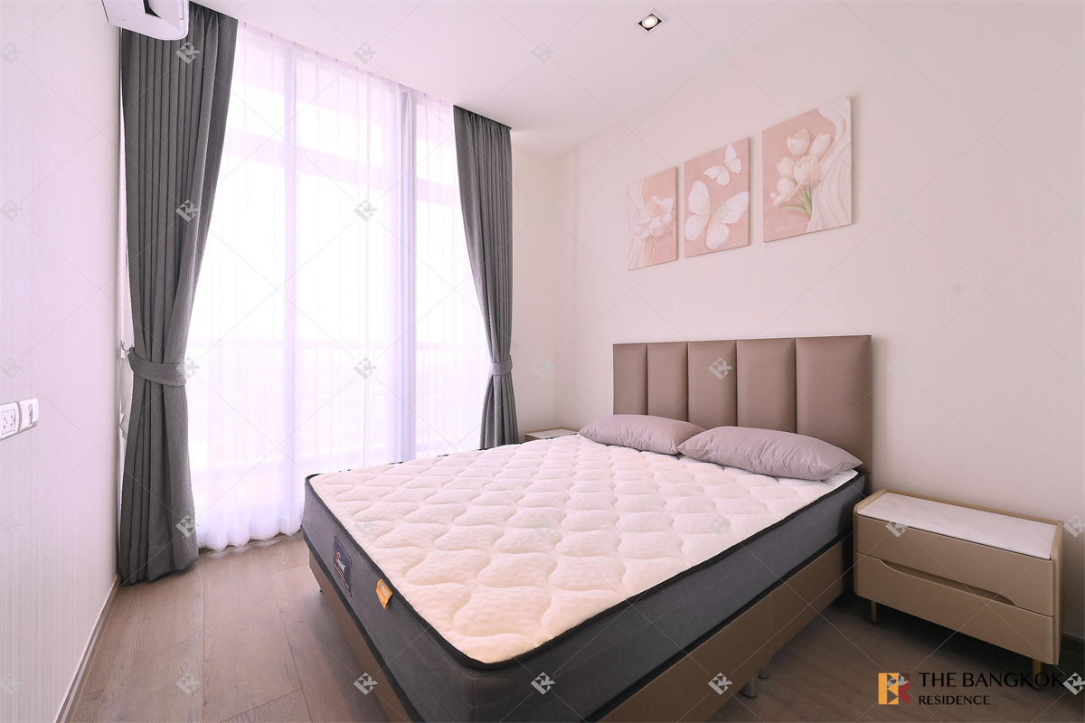 picture Park Origin Phrom Phong Move-in Ready, Just Bring Your Stuff - 5/10