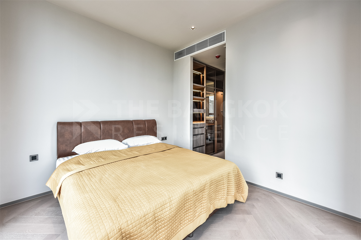 picture The Reserve Sathorn  Condo with the Best Location - 1/10