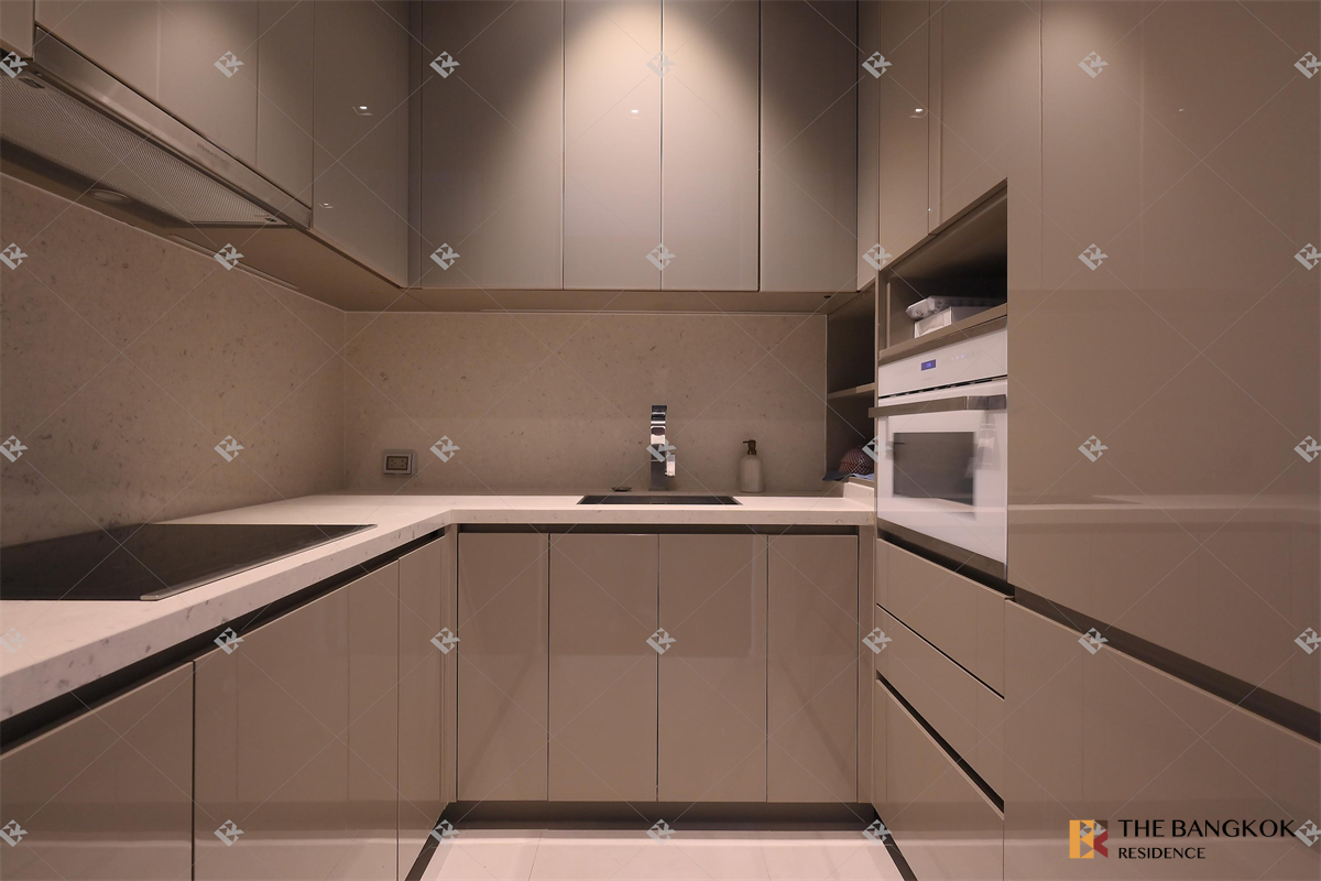 รูป เดอะ ดิโพลแมท 39 ใกล้ BTS สถานีพร้อมพงษ์ สะดวกสบายกับไลฟ์สไตล์สุด Luxury - รูปที่ 1/10