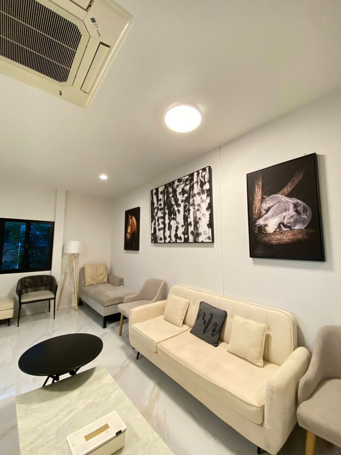 picture Ready-to-move-in 8-bedroom, 6-bathroom detached house in Phatthanakan area. - 13/22