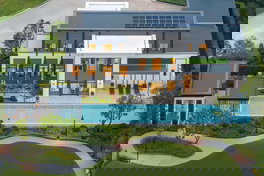 รูป Nirada Ekkachai - Wongwaen - รูปที่ 3/16