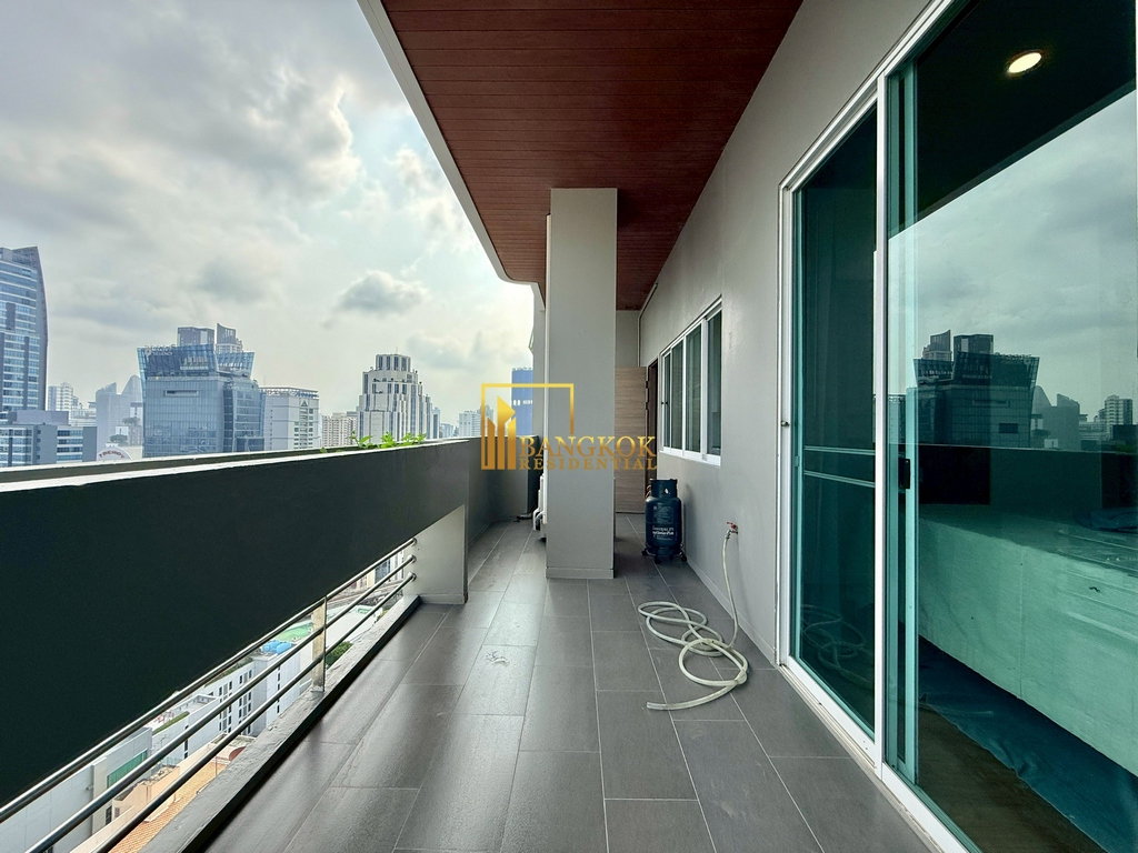 รูป Expansive 4 Bedroom Penthouse Apartment in Vibrant Area - BR20058AP - รูปที่ 18/65