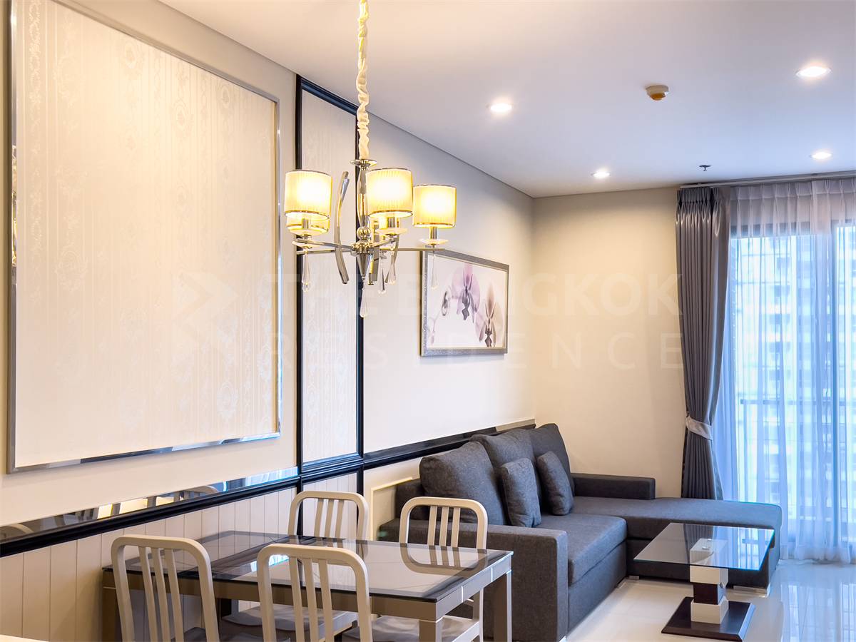 picture Move-in Ready, Just Bring Your Stuff Villa Asoke near MRT Phetchaburi Station - 2/10