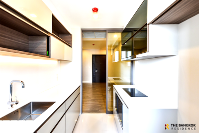 Condos for sale Yaowarat Road : The Room Rama 4 near MRT Hua Lamphong Station Location Near Employment, Surrounded by Lifestyles