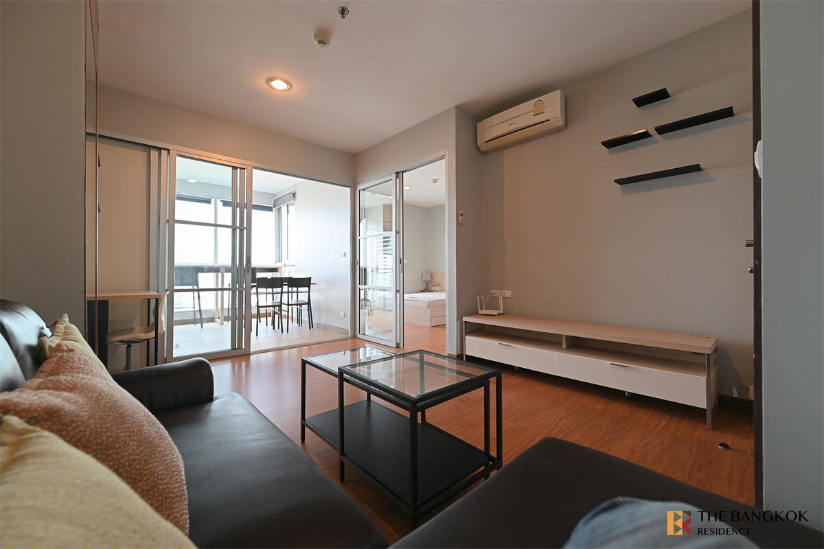 picture Hurry to book!! Popular rare units RHYTHM Ratchada near MRT Ratchadaphisek Station - 4/10