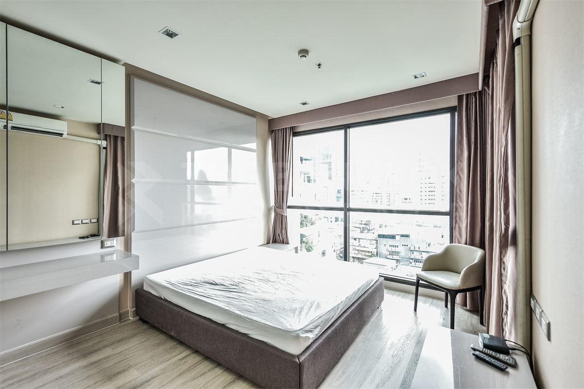 รูป ยูนิตพรีเมี่ยมที่ใกล้ทุกความสะดวก ดิ แอดเดรส สาทร 12 ใกล้ BTS สถานีเซนต์หลุยส์ - รูปที่ 1/10