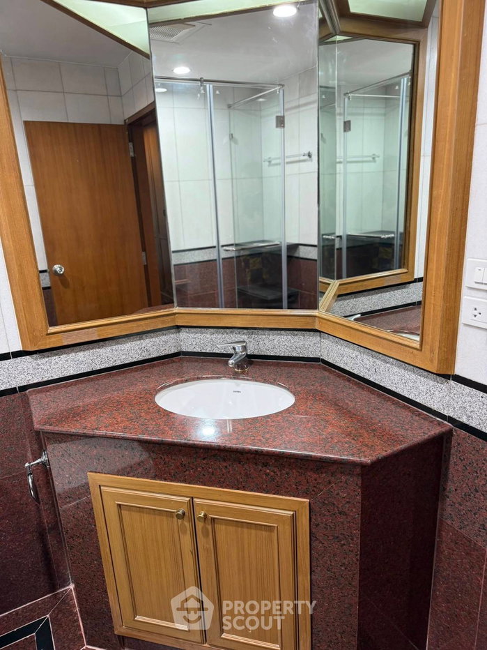 รูป คอนโด 2-ห้องนอน ที่ สุพรีม วิลล์ คอนโดมิเนียม ใกล้ MRT คลองเตย (ID 2460859) - รูปที่ 5/18