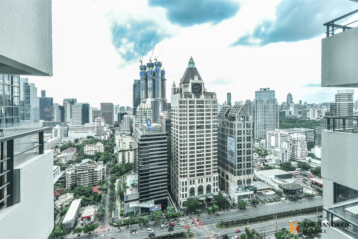 picture Sathorn Garden  Condo with the Best Location - 10/10