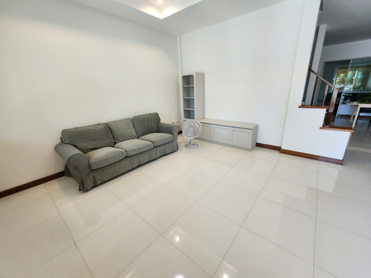 รูป 🔥ขายด่วน ทาวน์โฮมขนาดใหญ่พิเศษ ดรีมวิลเลจ สวนผัก 32 Dream Village Suan Phak ใกล้ Central Westville / ทางด่วนจตุจักร-ราชพฤกษ์ - รูปที่ 3/9