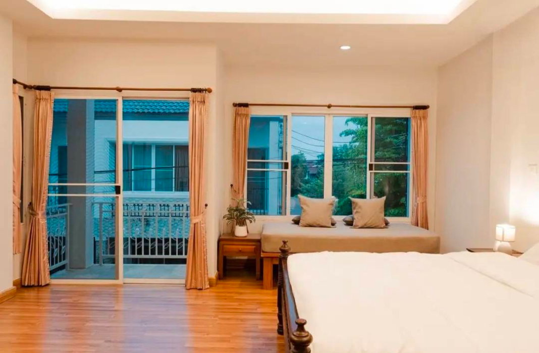 รูป บ้านแฝดให้เช่า 2 ชั้น 3 ห้องนอน 3 ห้องน้ำ ใจกลางเมืองเชียงใหม่ ใกล้มหาวิทยาลัยเชียงใหม่ (R1078) T.0946511456 - รูปที่ 5/12
