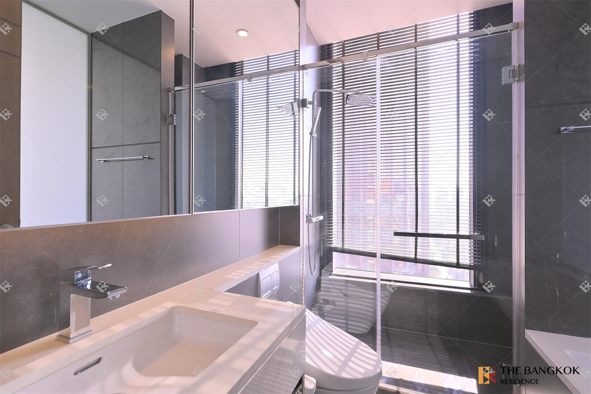 picture Special price, hurry before it’s gone THE ESSE at SINGHA COMPLEX near MRT Phetchaburi Station - 9/10