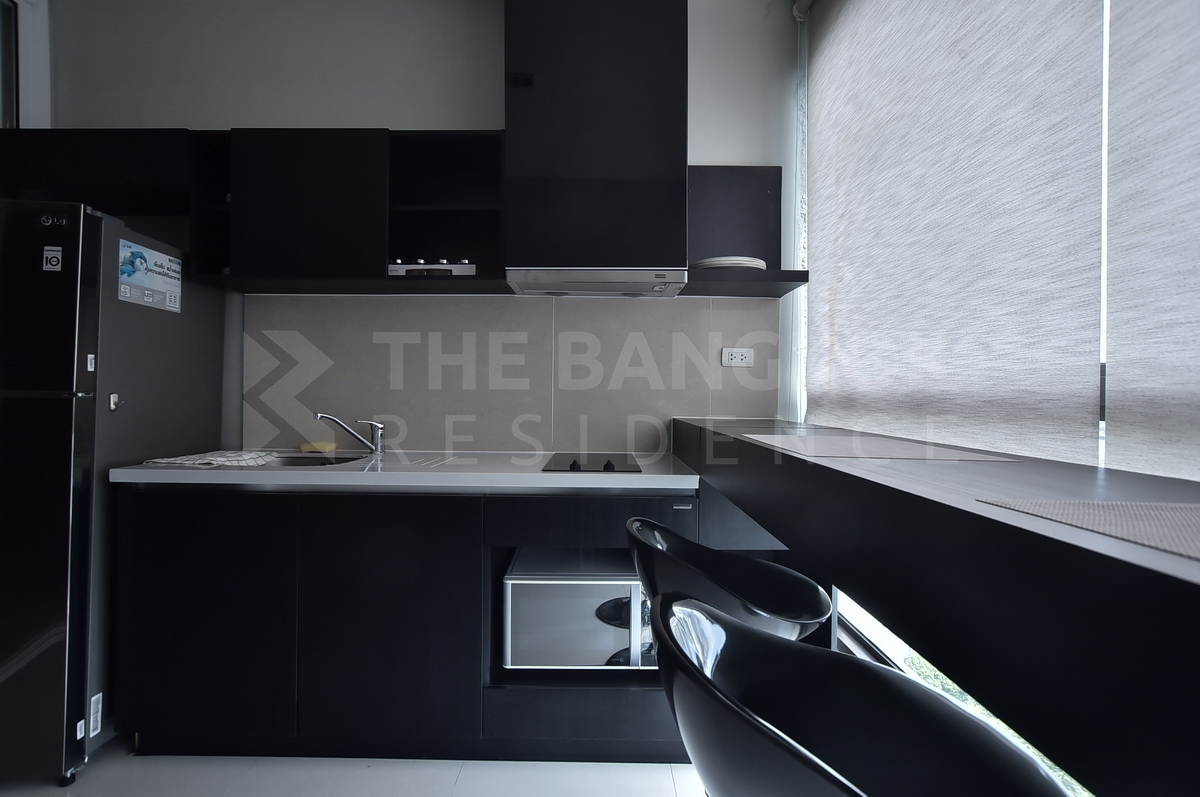 picture Rare Unit, Good Price RHYTHM Sukhumvit 44/1 near BTS Phra Khanong - 10/10