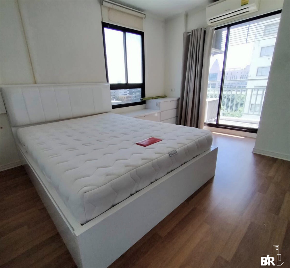 รูป ห้ามพลาด!! ยูนิตสุดแรร์ ลุมพินี เพลส พหล-สะพานควาย - รูปที่ 2/9