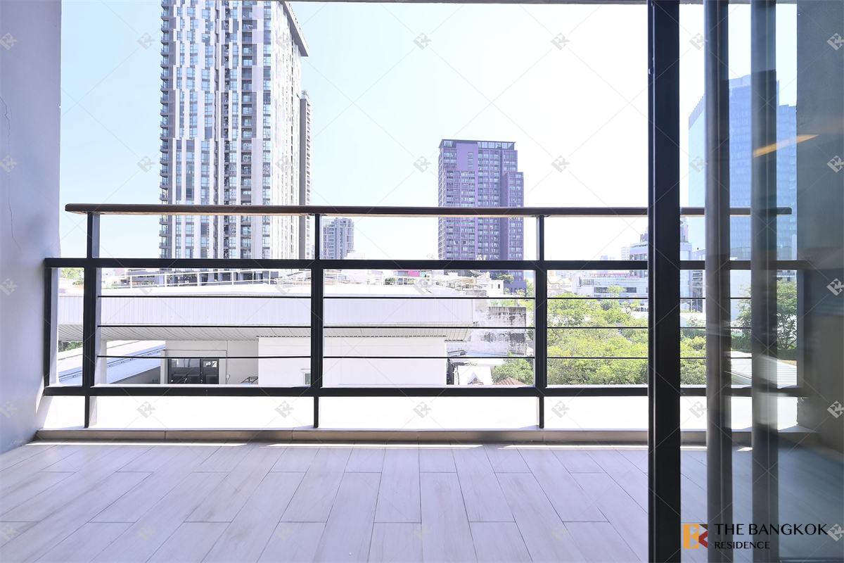 รูป โหมด สุขุมวิท 61 ใกล้ BTS สถานีเอกมัย ยูนิตยอดฮิต หมดไวมาก - รูปที่ 5/10