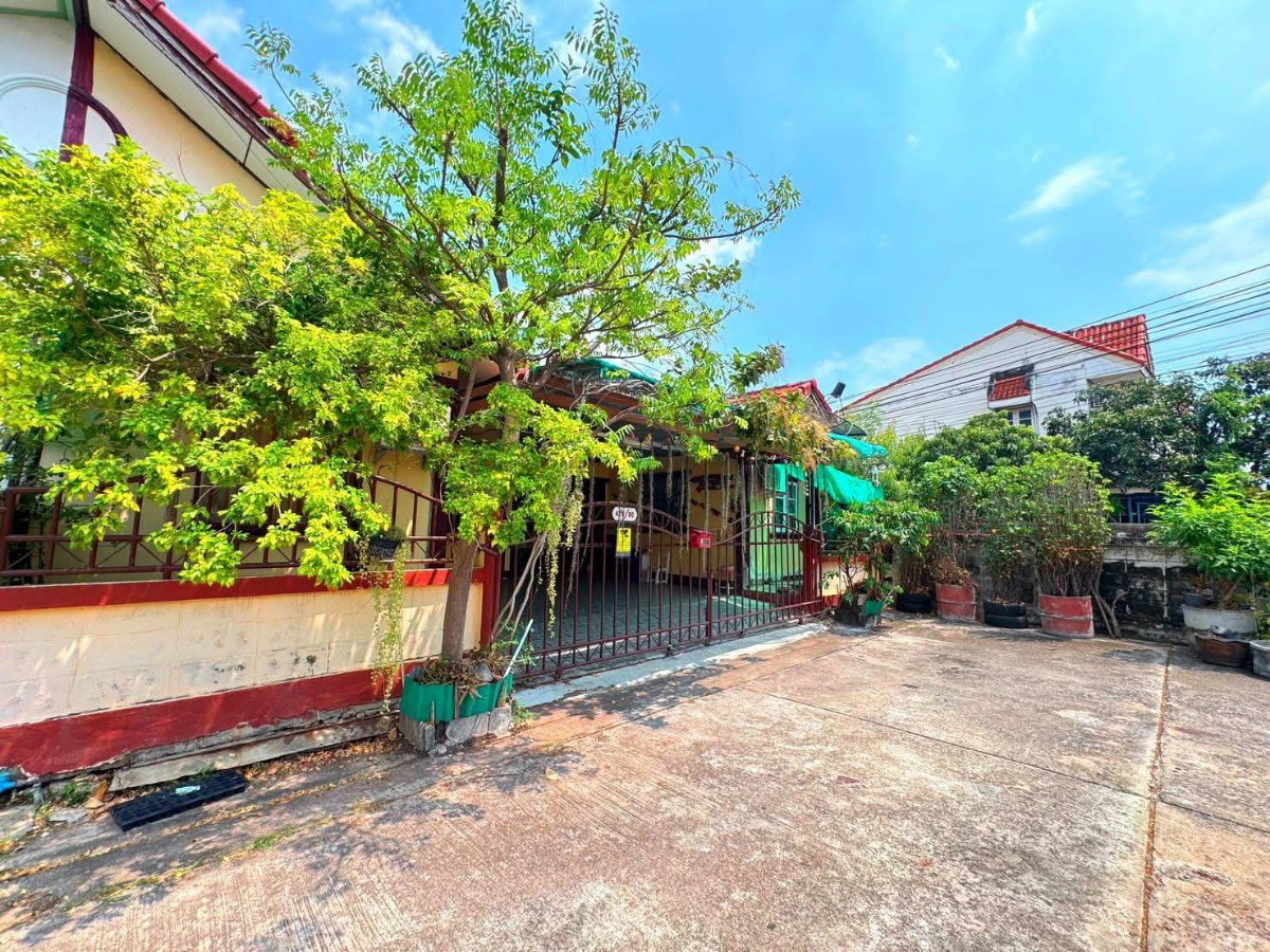 รูป ขายบ้านชั้นเดียว 2 หลังเชื่อมถึงกัน (โฉนดเดียว) พื้นที่ใหญ่ 41.6 ตร.วา - รูปที่ 2/13