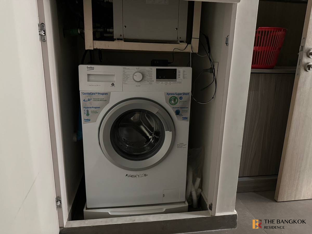 picture Noble Ploenchit near BTS Phloen Chit Ready-to-move-in Condo - 4/9