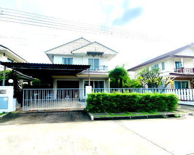 Houses for sale Phet Kasem Road : 🔥Urgent sale! Single house with good feng shui Best value price, near MRT Lak Song Station 🔥Chaiyapruk Village, Phetkasem 81