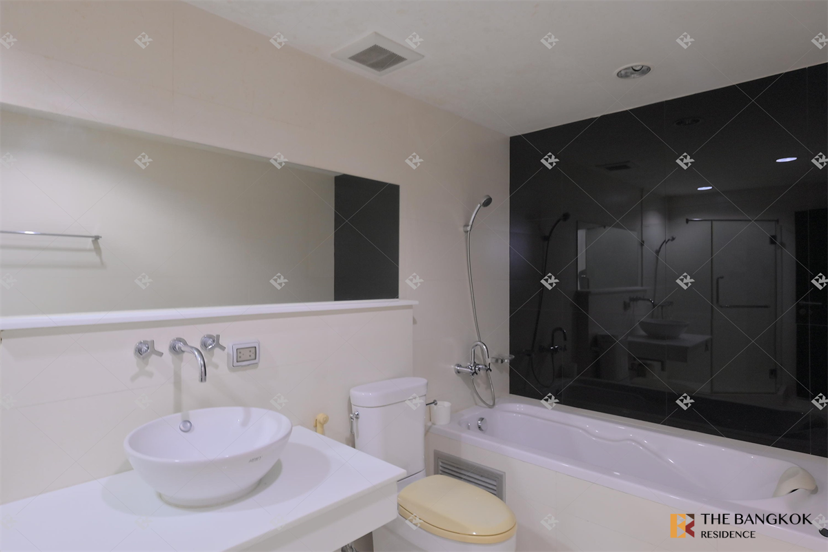 รูป ดิ แอดเดรส สุขุมวิท 42 คอนโดทำเลดี พร้อมเข้าอยู่ ใกล้ BTS สถานีเอกมัย - รูปที่ 10/10