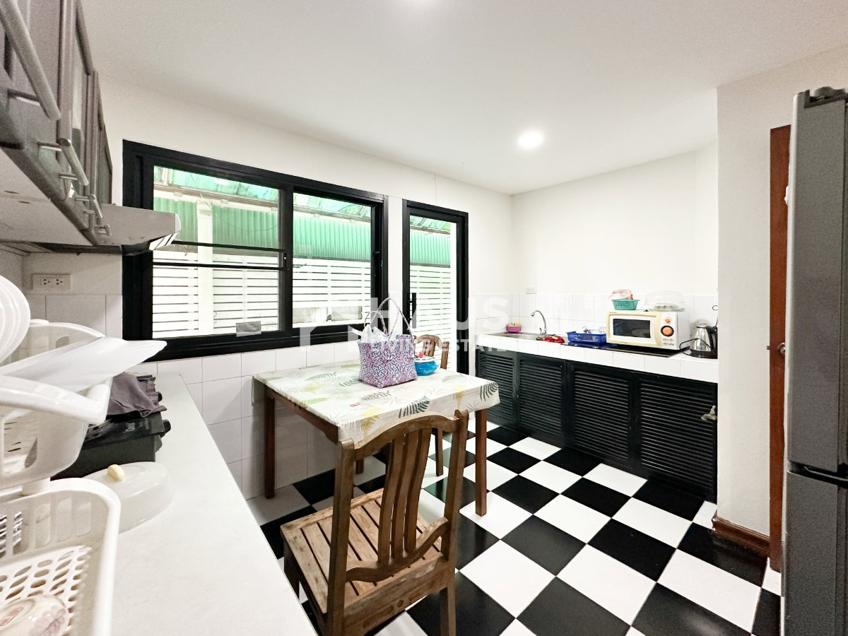 picture House Soi Thansamrit / 4 Bedrooms #HNGM032 - 7/52