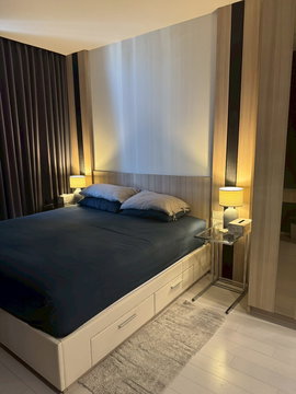 ให้เช่า 1 ห้องนอน 60 ตร.ม พร้อมเข้าอยู่ -- โทรด่วน 094-641-5974