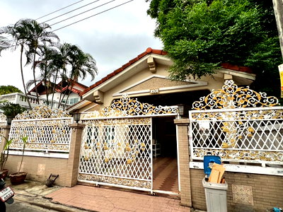 บ้านเดี่ยวให้เช่า : ให้เช่าบ้านเดี่ยว  นวลจันทร์50 หมู่บ้านสินธนา6  พร้อมอยู่