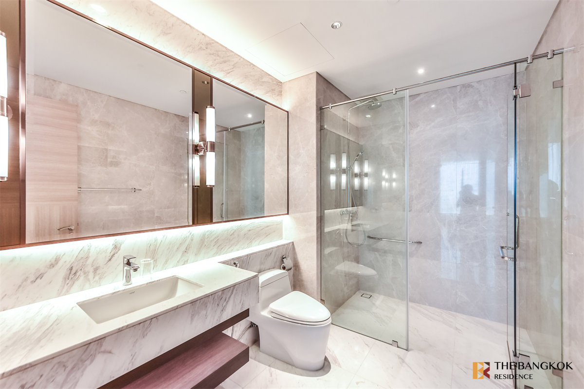 picture Sindhorn Residence Luxury Unit, Ready for You Without the Wait - 8/10