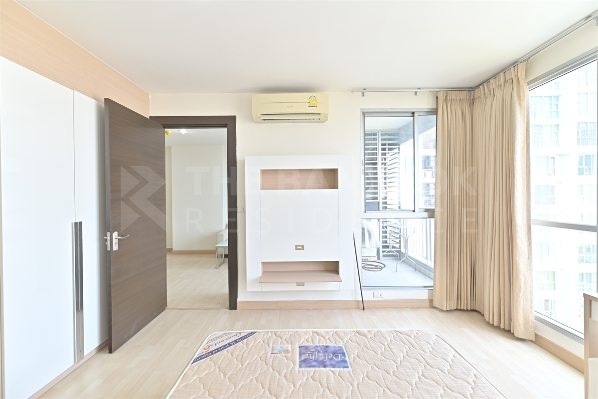 picture Special Unit, Stunning Views RHYTHM Ratchada near MRT Ratchadaphisek Station - 9/10
