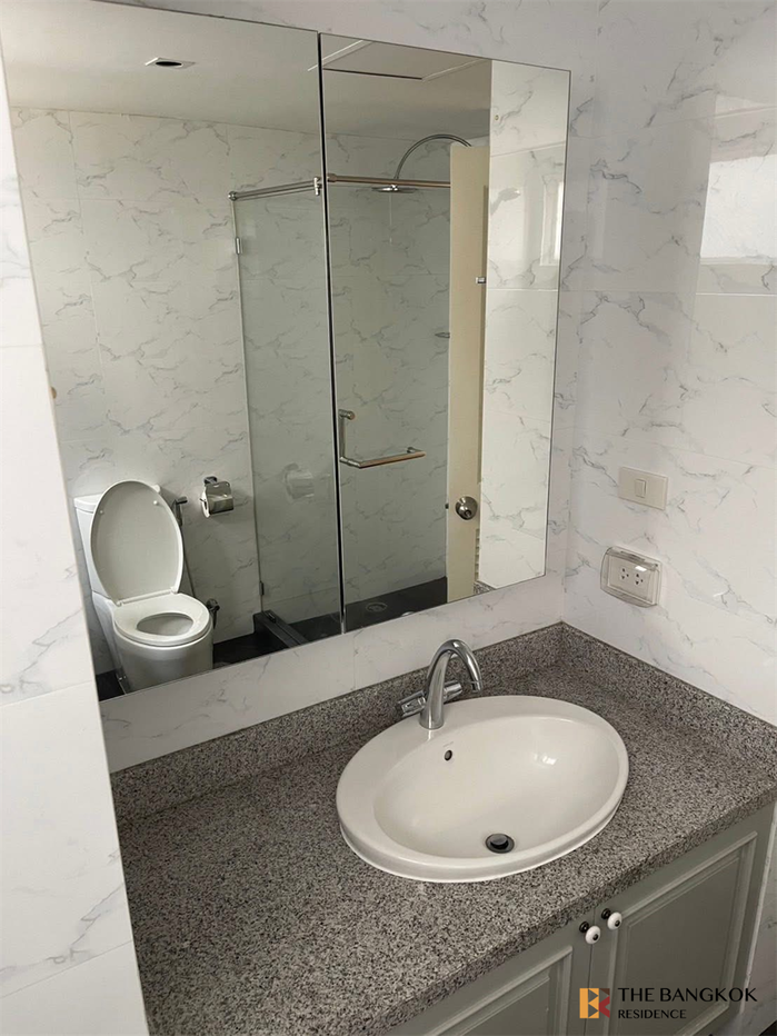 รูป ห้องว่าง พร้อมเข้าอยู่ เซเรเน่ เพลส สุขุมวิท 24 (ธนาพัฒน์ 24) ใกล้ BTS สถานีพร้อมพงษ์ - รูปที่ 4/10