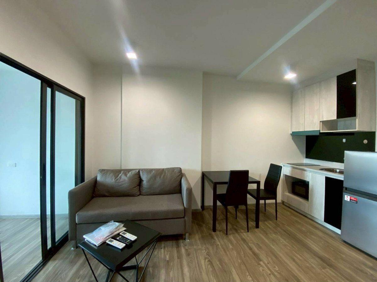 รูป ห้องใหญ่ น่าอยู่มาก ติดBTS 0เมตร!!!RichPark พหลโยธิน 59 ด่วนๆๆๆ - รูปที่ 2/9