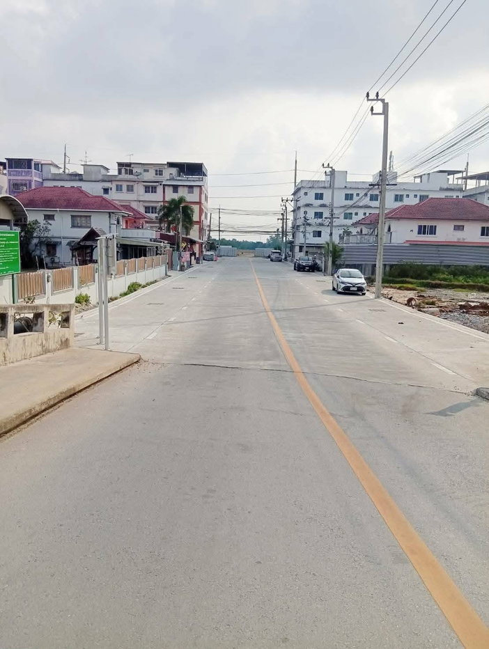 รูป ขายบ้านชั้นเดียว 2 หลังเชื่อมถึงกัน (โฉนดเดียว) พื้นที่ใหญ่ 41.6 ตร.วา - รูปที่ 12/13