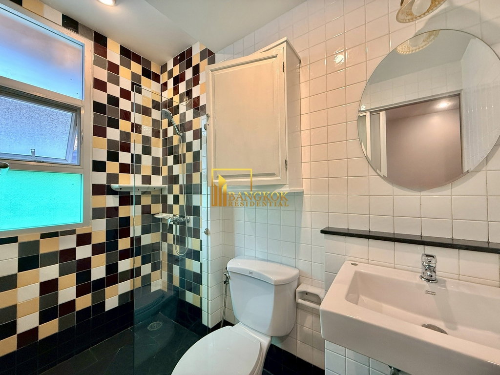 รูป Pet Friendly 3 Bedroom House For Rent in Vibrant Nana Area - BR7743SH - รูปที่ 30/37