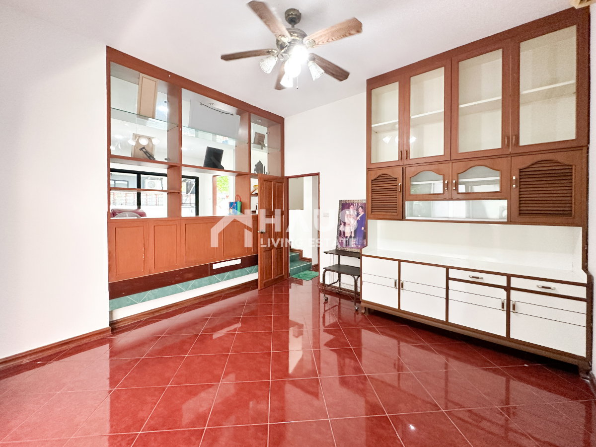 picture House Soi Thansamrit / 4 Bedrooms #HNGM032 - 36/52