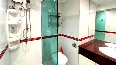 คอนโด พัทยา : 🛏️ Studio - 🛁 1 ห้องน้ำ - 🏙️ Sea View - 🌏 ชื่อชาวต่างชาติ - 🏢 Jomtien Beach Condominium Pattaya - รหัส: JBC19
