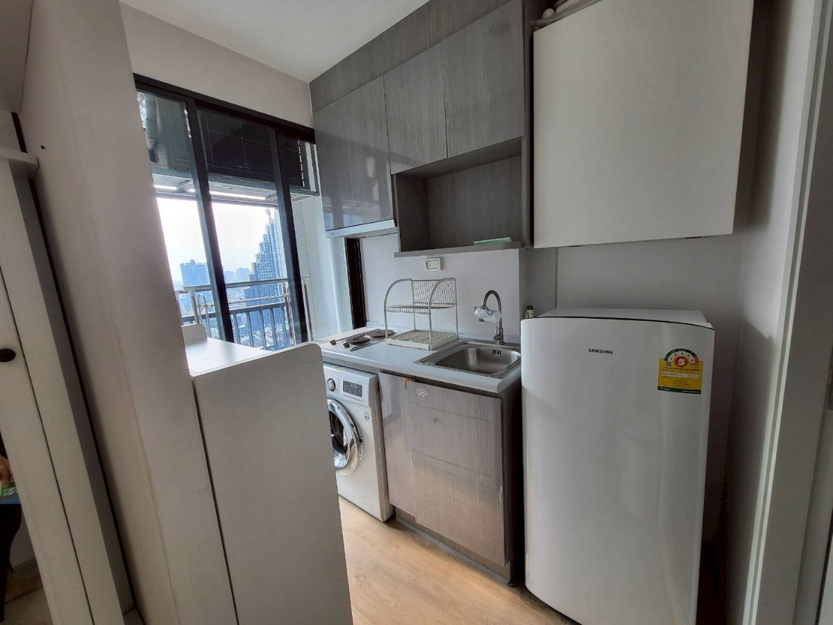 รูป ❣️ว่าง❣️ ห้องแต่งสวย สภาพดี 💐🌷เฟอร์+เครื่องใช้ไฟฟ้าครบ  ✅️✅️ สนใจติดต่อ 0852351309 ยุ้ย☎️ - รูปที่ 6/9