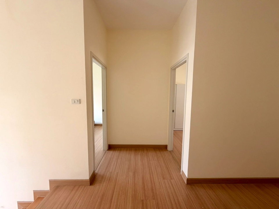 รูป ให้เช่า บ้านในโครงการ The Esteem ย่านสันกำแพง บ้านสวย น่าอยู่ มีเฟอร์นิเจอร์พร้อมอยู่ เดินทางเข้าเมืองสะดวกสบาย ใกล้โรงเรียนช่องฟ้าซินเซิง -RW007901 - รูปที่ 20/24