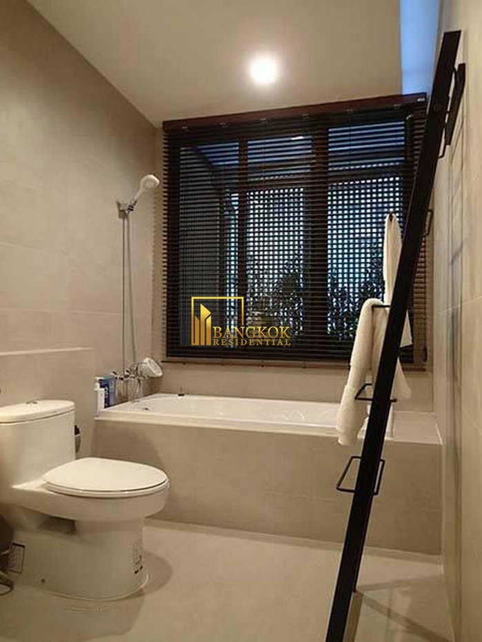 รูป Beautifully Renovated 3 Bed Townhouse For Rent in Ekkamai - BR8807TH - รูปที่ 14/15