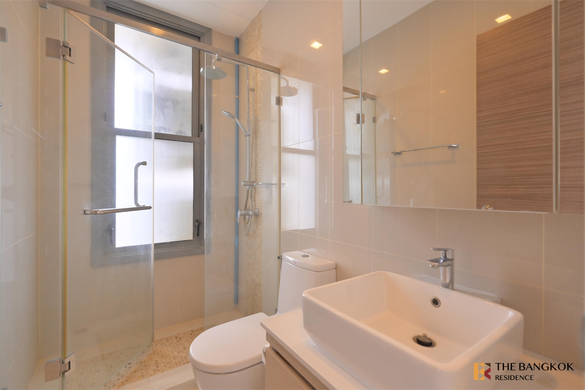 picture Q Asoke Fully Equipped Facilities near MRT Phetchaburi Station - 2/10