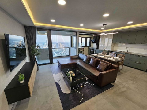 🎉 For sell condo THE WATERFORD DIAMOND Building , Floor 38,3 bed room, Room size 146.5 sqm