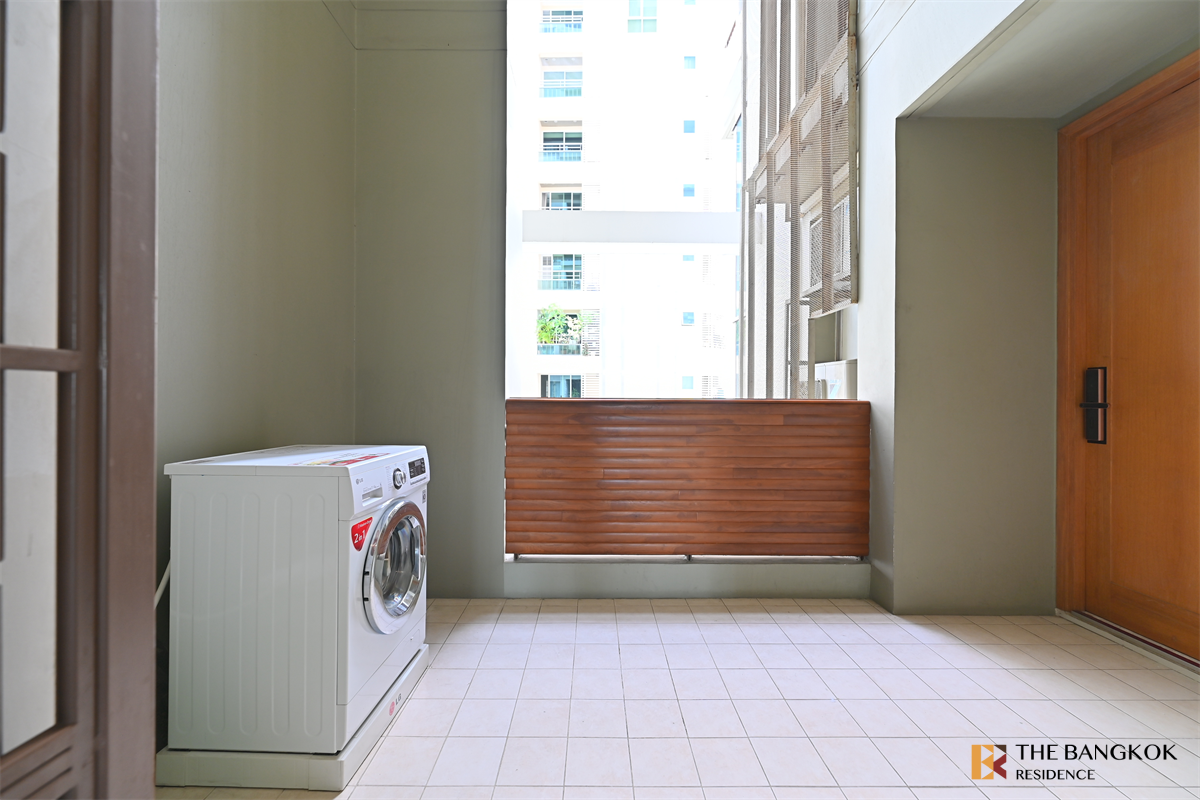 รูป ดิ เอ็มโพริโอ เพลส สะดวกสบายพร้อมเข้าอยู่ - รูปที่ 6/10