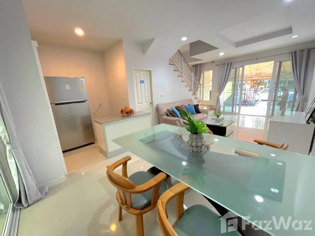 รูป ทาวน์เฮ้าส์ให้เช่า 3 ห้องนอน ในโครงการ บ้านกลางกรุง สาทร 6203803 - รูปที่ 3/13