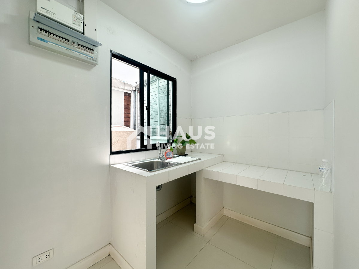 picture Baan Klang Mueng Rattanatibet / 3 Bedrooms #TNGM024 - 6/24